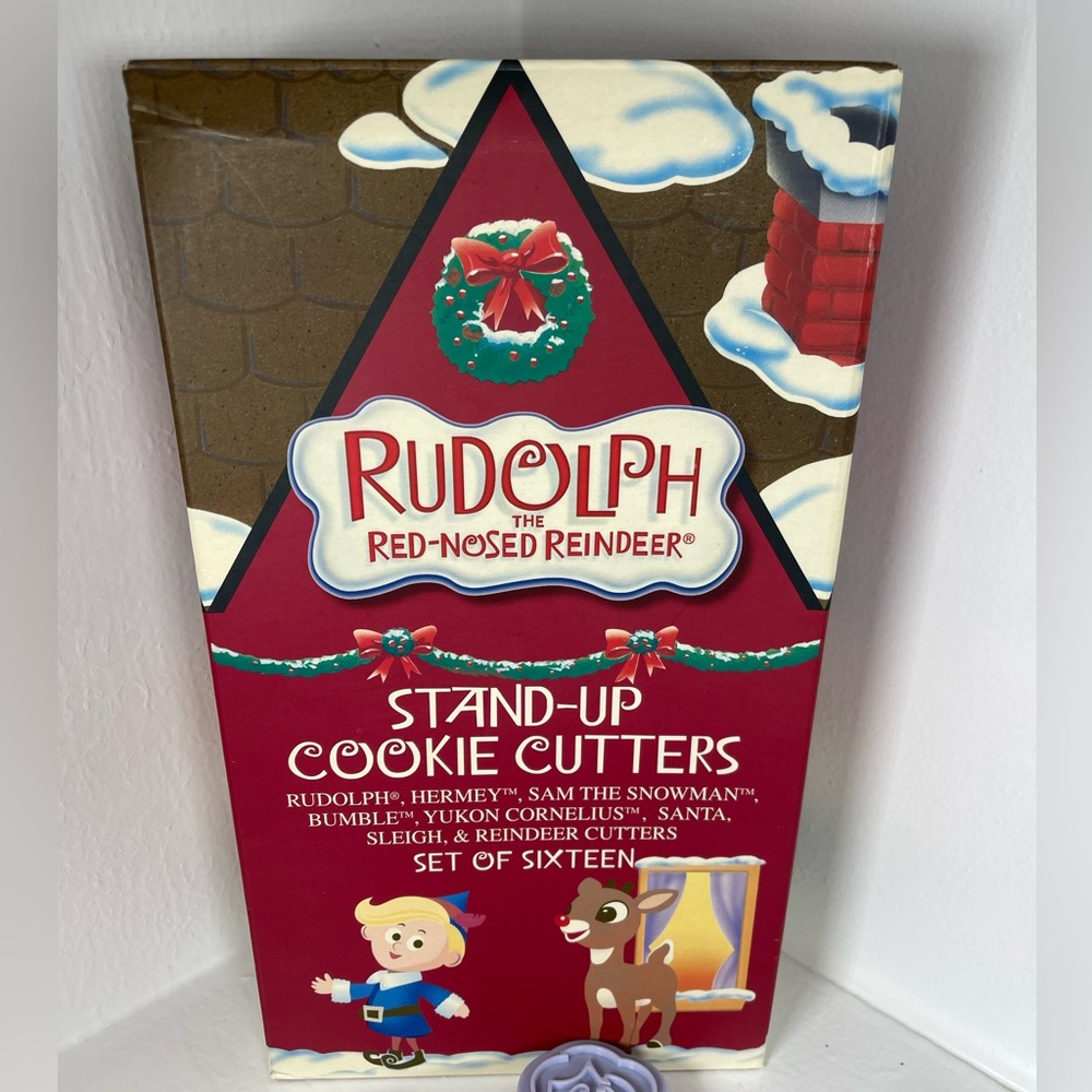 🆕Rudolph Stand-Up Cookie Cutters Set 2 piece‎ 8 characters plastic Christmas